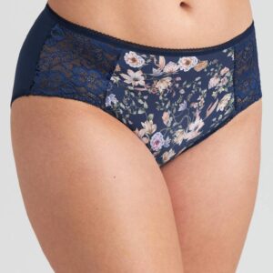 Miss Mary Fauna Trosa